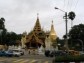 (64/125) Shwedagon pagoda i Rangoon, Burma